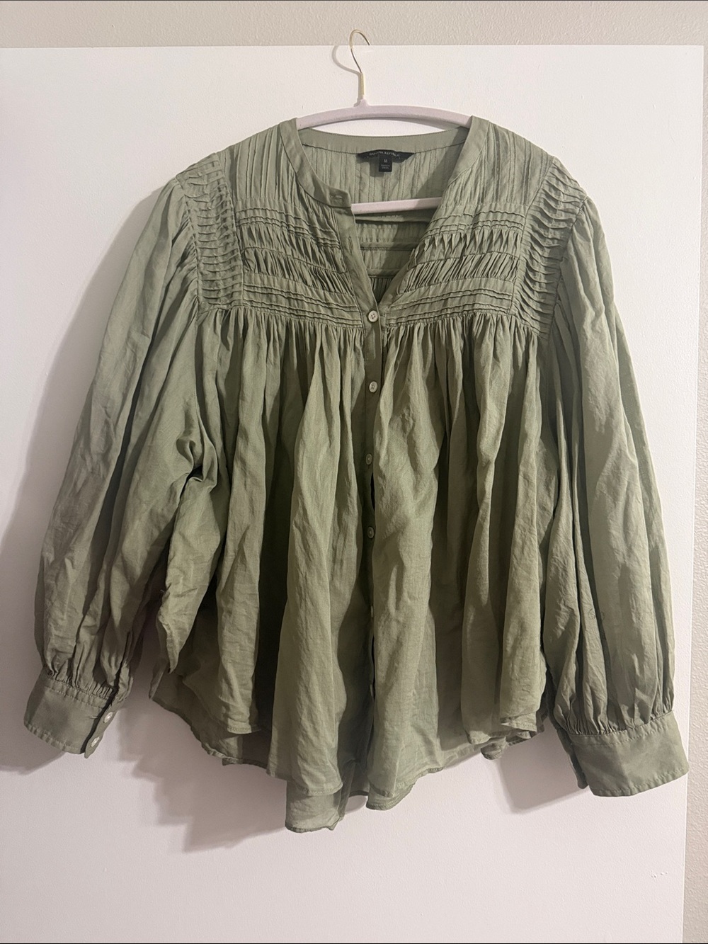 Banana Republic Light Olive Smocked Yoke Button-Front Blouse Sheer Lightweight
